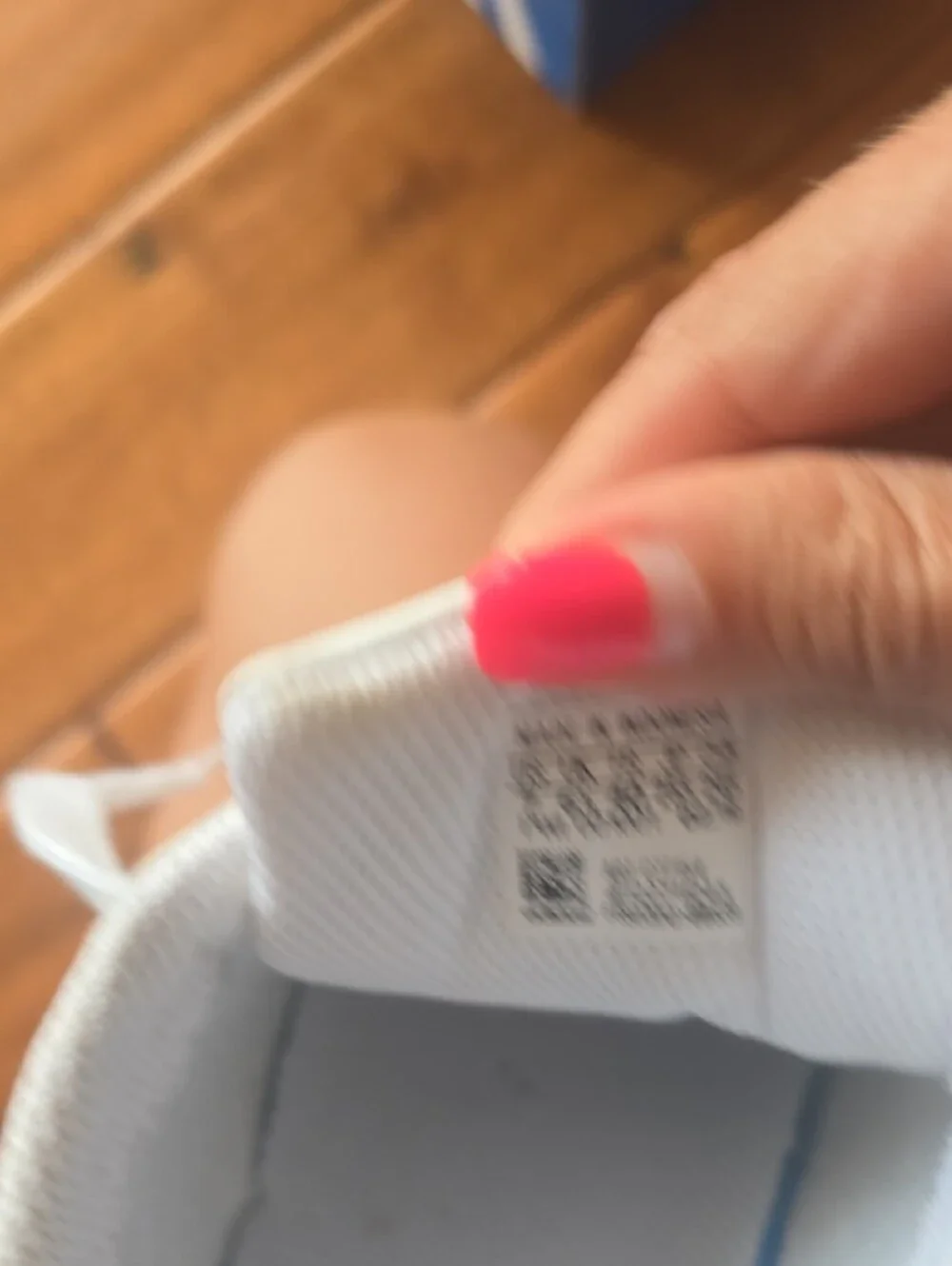 adidas Sneakers